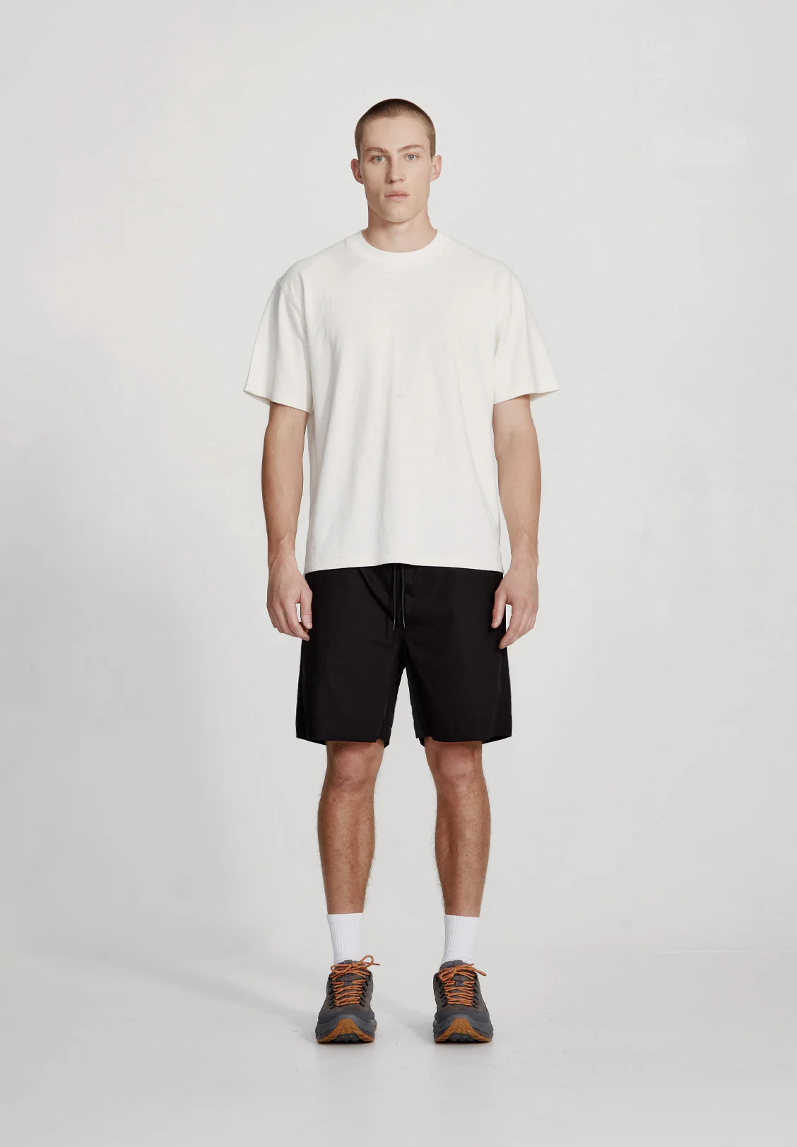 COTTON WALKSHORT, BLACK - Image 2
