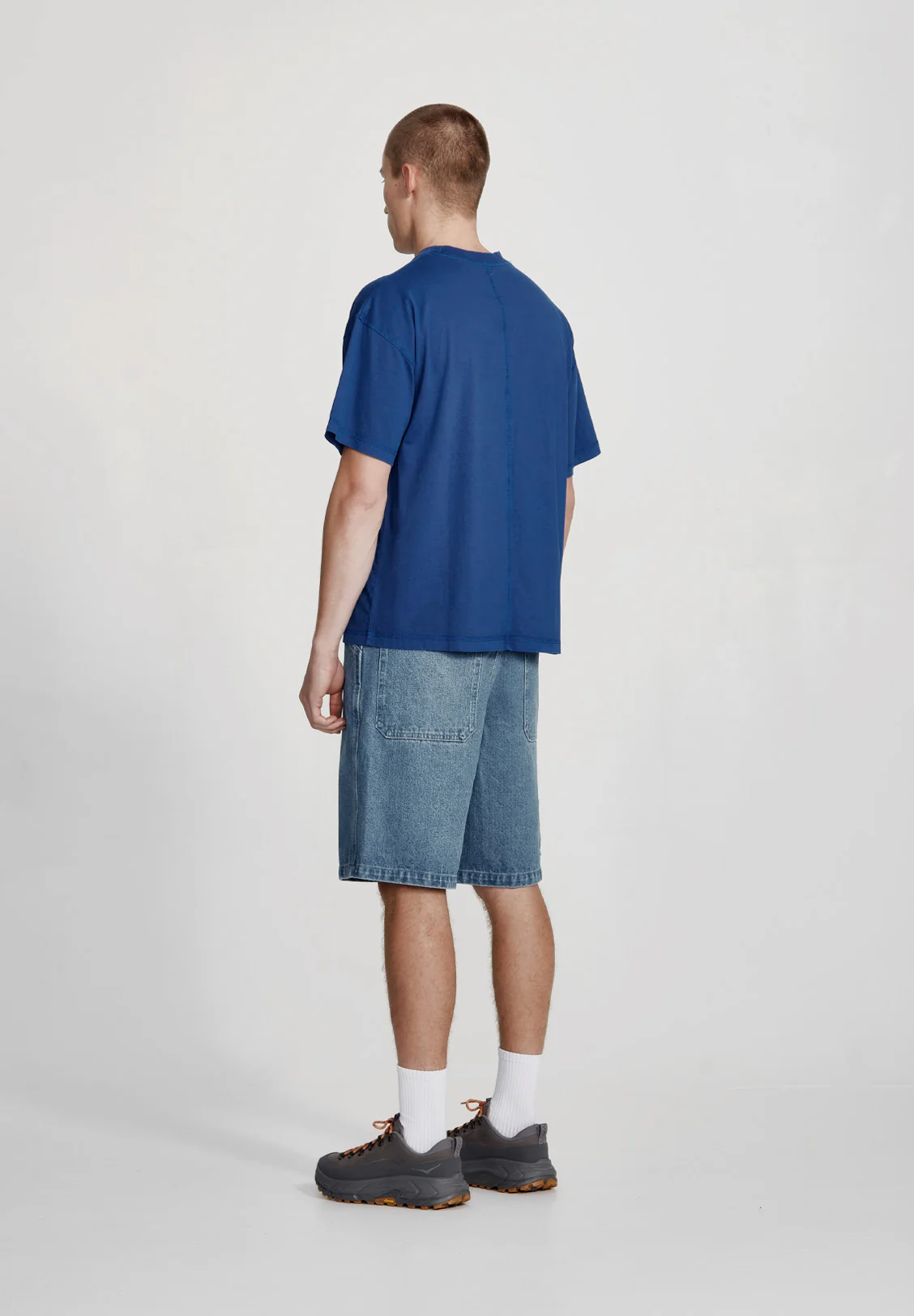 MENS RELAXED TEE, ROYAL - Image 4